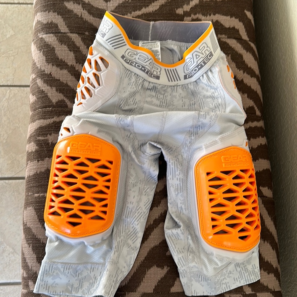 Men Gear Pro-Tec 5 pad girdle